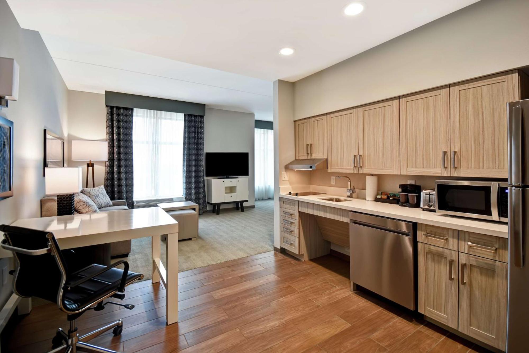 Homewood Suites By Hilton Greenville Downtown Екстериор снимка