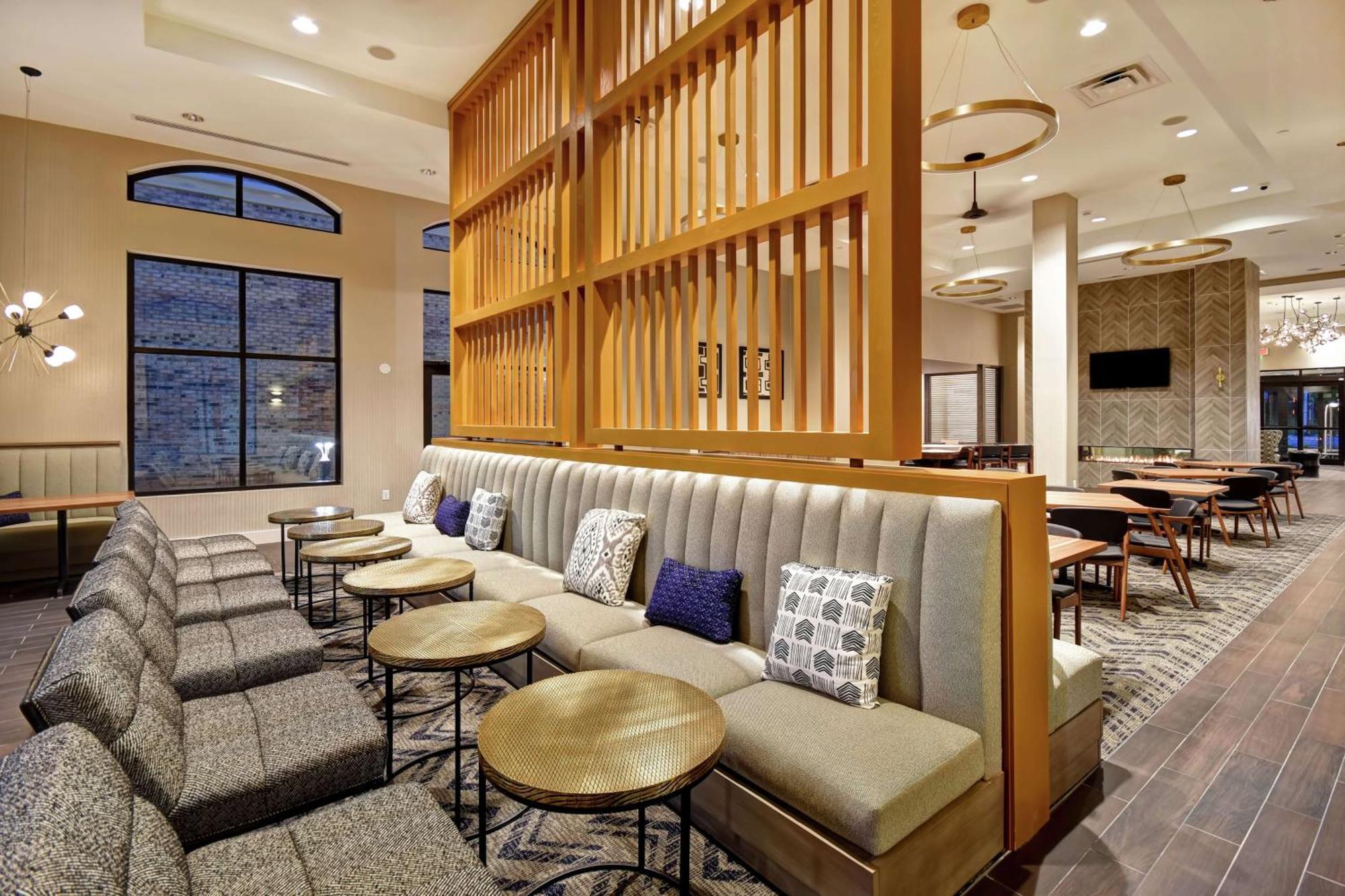 Homewood Suites By Hilton Greenville Downtown Екстериор снимка