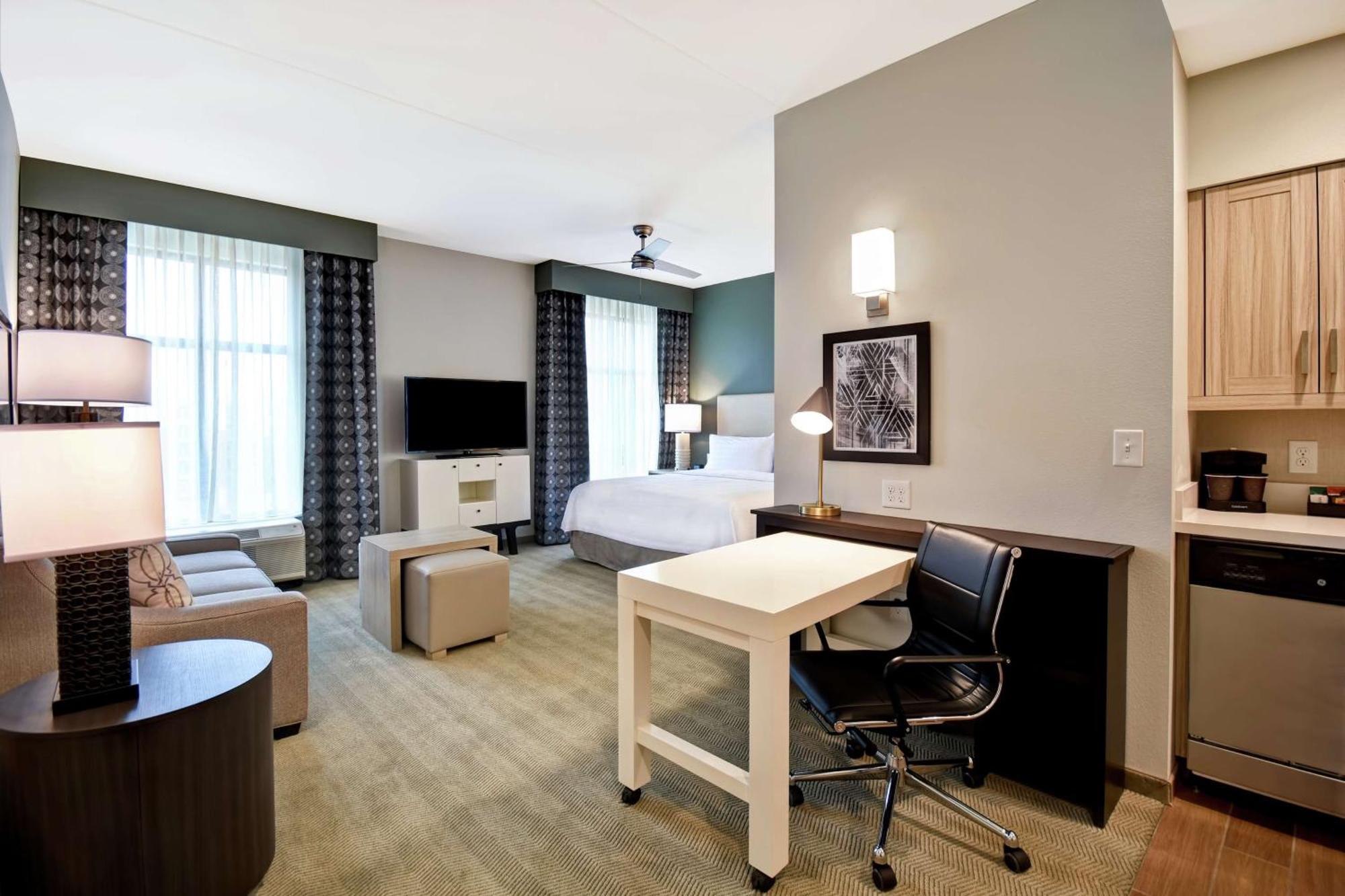 Homewood Suites By Hilton Greenville Downtown Екстериор снимка