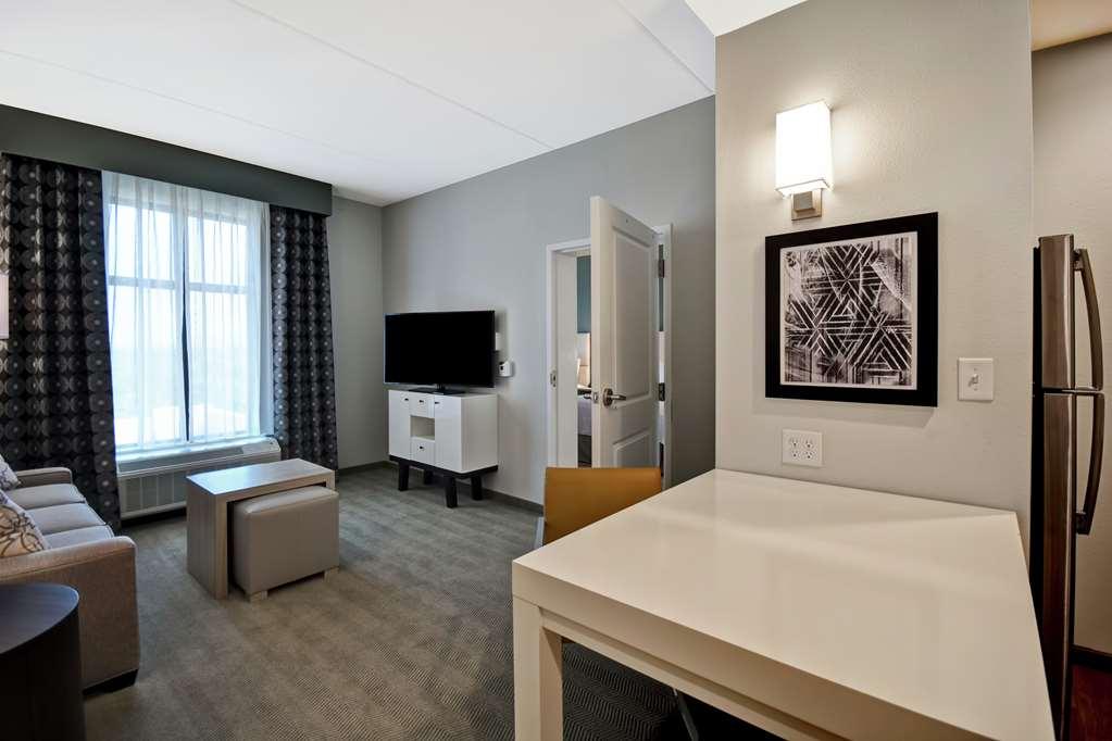 Homewood Suites By Hilton Greenville Downtown Стая снимка