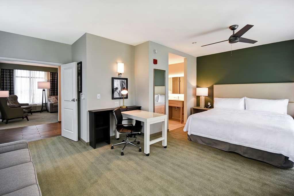 Homewood Suites By Hilton Greenville Downtown Стая снимка
